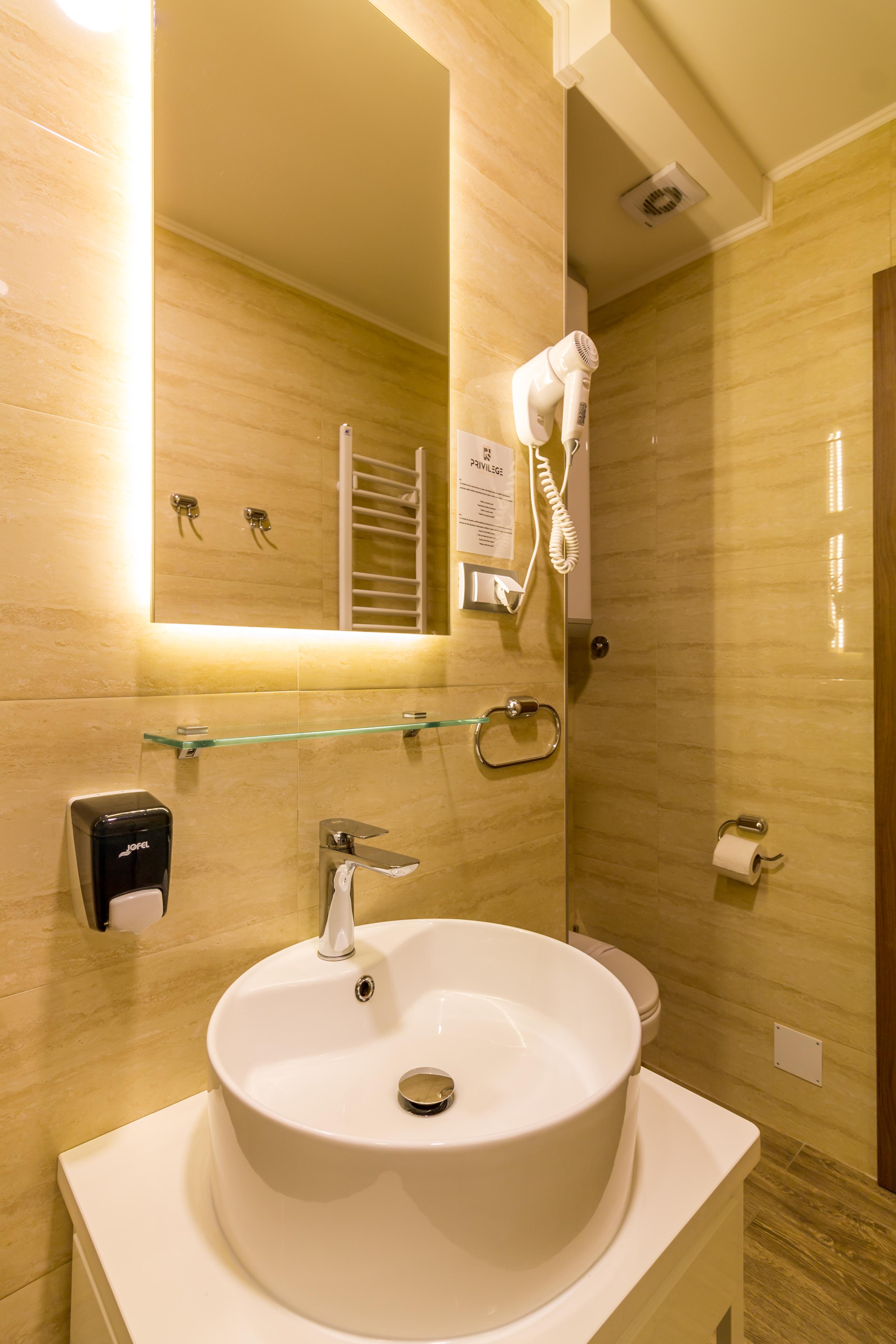 Privilege Suites By Central Park Belgrado Esterno foto
