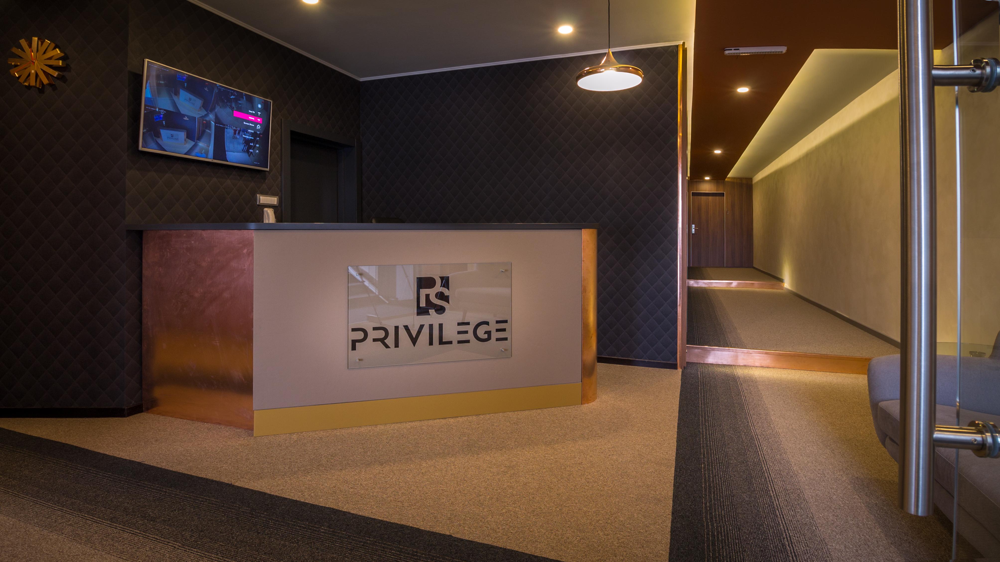 Privilege Suites By Central Park Belgrado Esterno foto