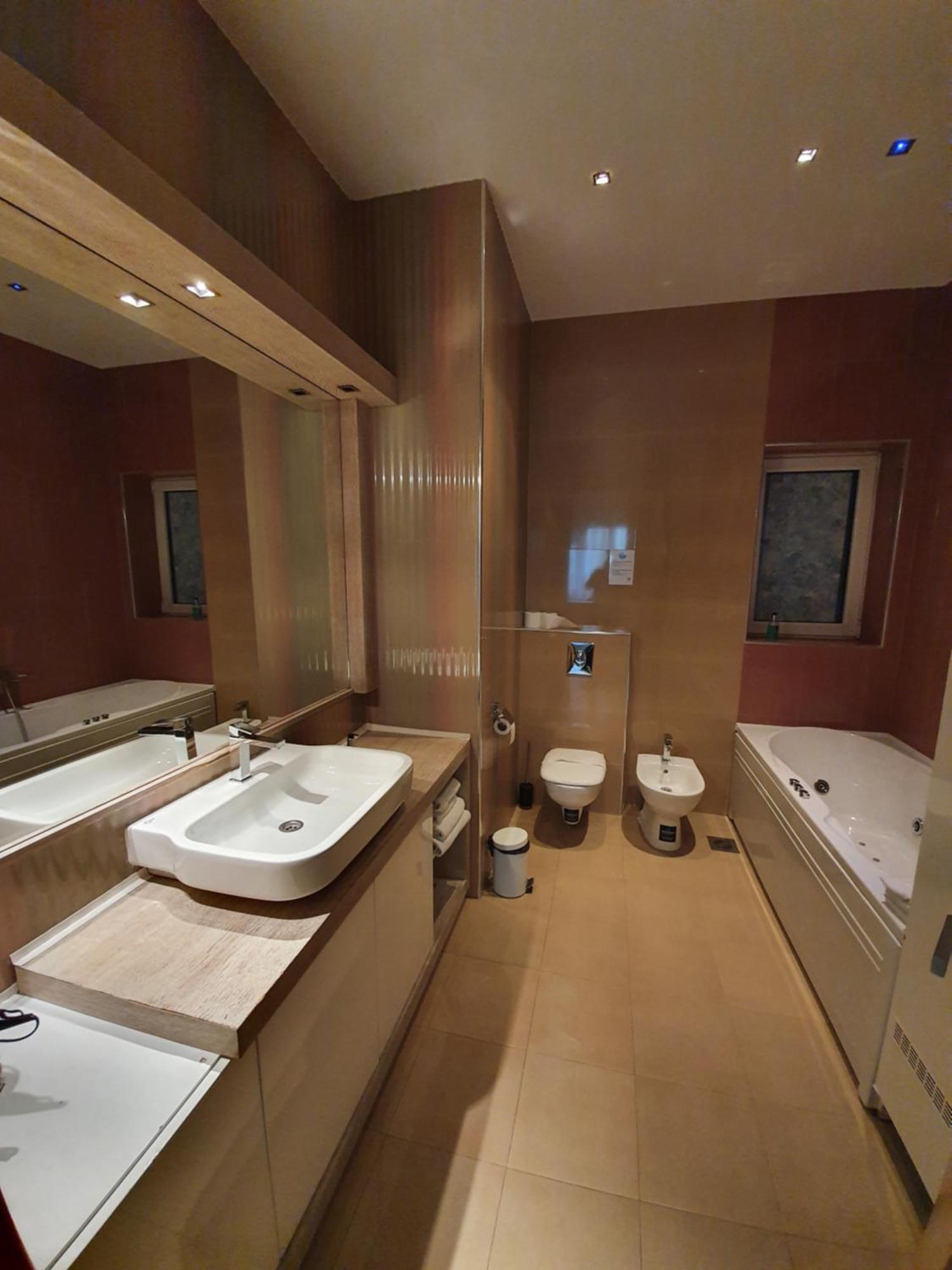 Privilege Suites By Central Park Belgrado Camera foto